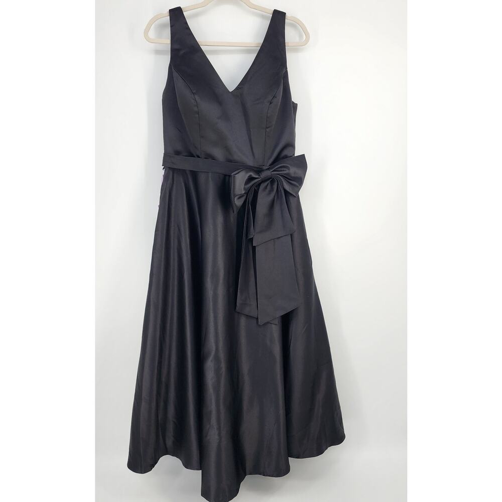 Black Bridesmaid Dress SM/M Long Formal Wedding Guest Satin Miss Veil NEW
